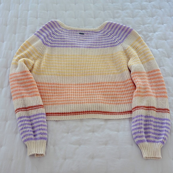 Billabong Colorful Striped Cropped Knit Sweater Size Medium - Picture 3 of 4
